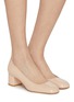 模特儿示范图 - 点击放大 - STUART WEITZMAN - Stuart Power 50 Patent Leather Pumps