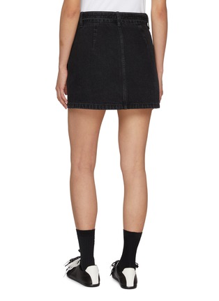 背面 - 点击放大 - MO&CO. - Belted Dark Wash Denim Skirt