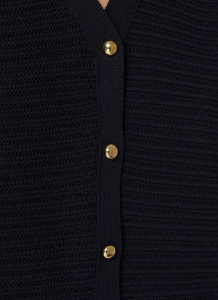  - MO&CO. - V-neck Knit Gilet