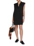 模特儿示范图 - 点击放大 - MO&CO. - Tailored Sleeveless Wool Blend Blazer Dress