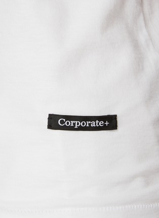  - MO&CO. - Crewneck Cotton T-shirt