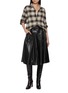 模特儿示范图 - 点击放大 - MO&CO. - High Waist Pleated Midi Skirt