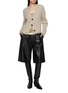 模特儿示范图 - 点击放大 - NOIR - Long Sleeve V-Neck Cardigan