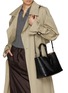 模特儿示范图 - 点击放大 - JOY GRYSON - Medium Maree Leather Tote Bag