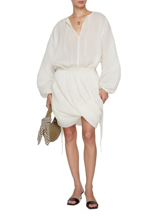 模特儿示范图 - 点击放大 - TOTEME - Drawstring Blouse Cotton Dress