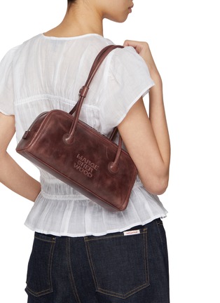 模特儿示范图 - 点击放大 - MARGESHERWOOD - Boston Leather Shoulder Bag