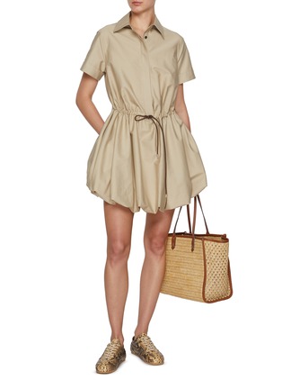 模特儿示范图 - 点击放大 - LOEWE - Bubble Hem Drawstring Cotton Silk Shirt Dress