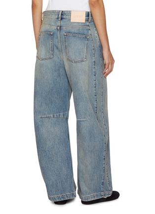 背面 - 点击放大 - LOEWE - Faded Anagram Light Wash Barrel Jeans