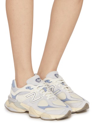 模特儿示范图 - 点击放大 - NEW BALANCE - 9060 Low Top Unisex Sneakers