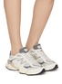 模特儿示范图 - 点击放大 - NEW BALANCE - 9060 Low Top Women's Sneakers