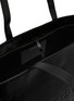细节 - 点击放大 - ALEXANDERWANG - Punch Crackle Patent Leather Tote Bag