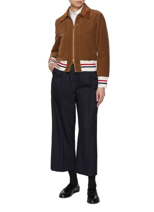模特儿示范图 - 点击放大 - THOM BROWNE - 拉链灯芯绒夹克