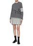 模特儿示范图 - 点击放大 - THOM BROWNE - Geese Intarsia 4 Bar Wool Sweater