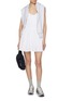 模特儿示范图 - 点击放大 - BEYOND YOGA - Score Pleated Mini Dress