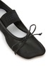 细节 - 点击放大 - MM6 MAISON MARGIELA - Elastic Logo Band Mesh Flats