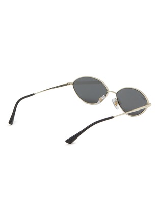 模特儿示范图 - 点击放大 - RAY-BAN - Metal Oval Unisex Sunglasses