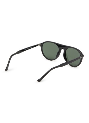 模特儿示范图 - 点击放大 - RAY-BAN - Acetate Square Unisex Sunglasses