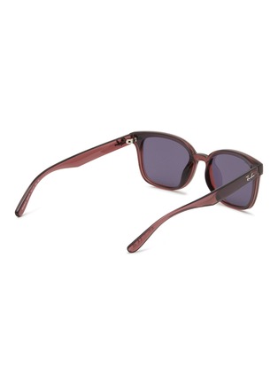 模特儿示范图 - 点击放大 - RAY-BAN - Nylon Rectangle Unisex Sunglasses