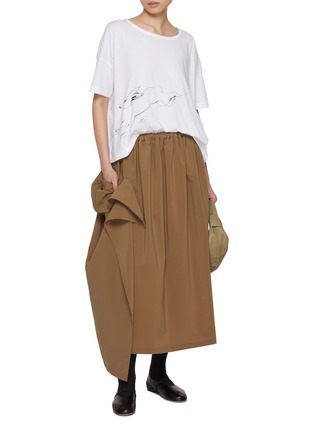 模特儿示范图 - 点击放大 - Y'S - 不规则褶皱中长半身裙