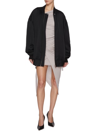 模特儿示范图 - 点击放大 - HELMUT LANG - 不对称收褶上衣