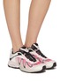 模特儿示范图 - 点击放大 - SALOMON - XT-Whisper Low Top Women's Sneakers