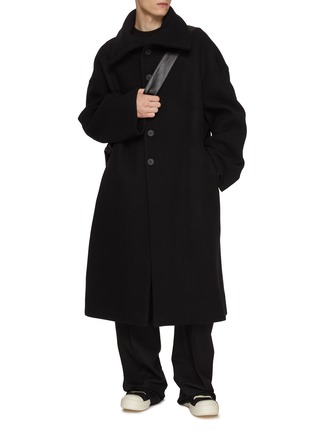 模特儿示范图 - 点击放大 - RICK OWENS - Dracucollar Melton Wool Coat Jacket