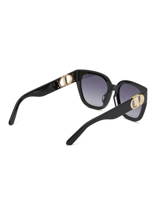 模特儿示范图 - 点击放大 - DIOR - 30MONTAIGNE S10F 方框太阳眼镜