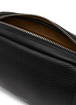 细节 - 点击放大 - LOEWE - Camera Grained Leather Bag