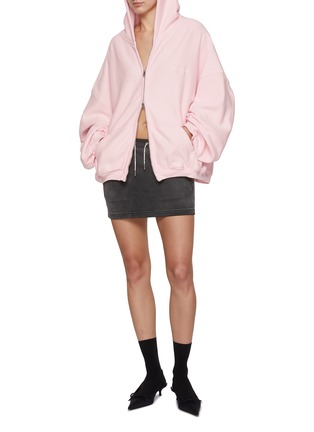 模特儿示范图 - 点击放大 - ALEXANDERWANG - A 字双拉链连帽纯棉卫衣