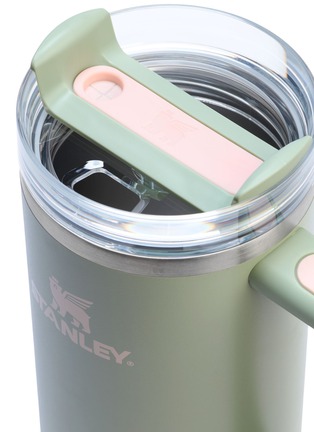 细节 –点击放大 - STANLEY - The Quencher H2.0 FlowState™ Tumbler 40 Oz — Lichen