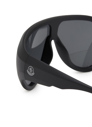 细节 - 点击放大 - MONCLER - Injected Frame Mask Sunglasses