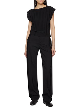 模特儿示范图 - 点击放大 - MM6 MAISON MARGIELA - Sleeveless Pleated Waistband Hem Top