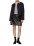 模特儿示范图 - 点击放大 - THEORY - Boxy Zip Up Jacket