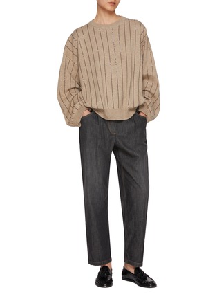 模特儿示范图 - 点击放大 - BRUNELLO CUCINELLI - Carrot Leg Dark Wash Jeans