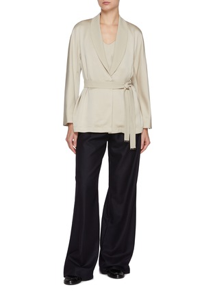 模特儿示范图 - 点击放大 - HERNO - Open Front Belted Cardigan