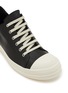 细节 - 点击放大 - RICK OWENS - 男款系带皮革运动鞋
