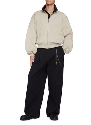模特儿示范图 - 点击放大 - BALENCIAGA - Reversible High Neck Bomber Jacket