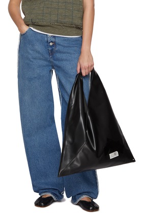 模特儿示范图 - 点击放大 - MM6 MAISON MARGIELA - JAPANESE 三角手提包