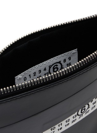 细节 - 点击放大 - MM6 MAISON MARGIELA - LOGO 设计皮革收纳袋