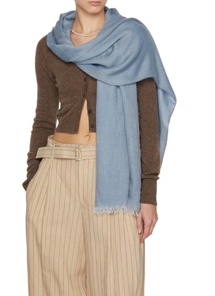 模特儿示范图 - 点击放大 - LANE’S - The New H Modal Silk Cashmere Shawl