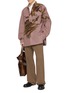 模特儿示范图 - 点击放大 - DRIES VAN NOTEN - Calendos Flower Print Cotton Shirt Jacket