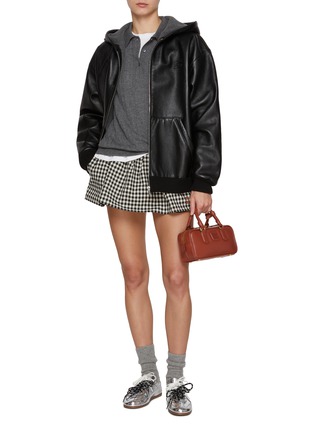 模特儿示范图 - 点击放大 - MIU MIU - Padded Fleece Lined Leather Hoodie