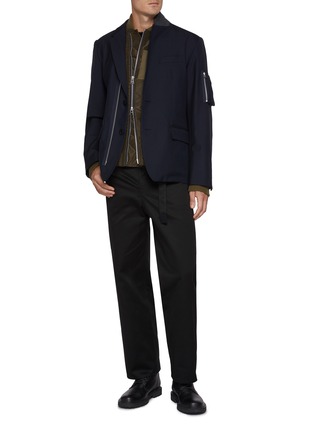 模特儿示范图 - 点击放大 - SACAI - Zip Up Layered Hybrid Blazer