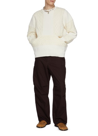 模特儿示范图 - 点击放大 - SACAI - Front Pocket Patterned Stitch Sweater