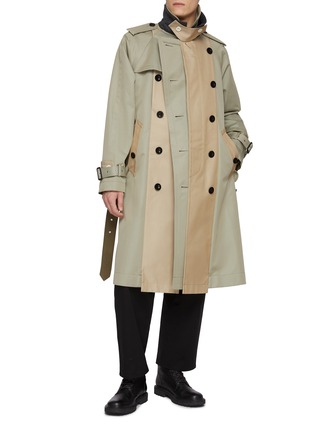 模特儿示范图 - 点击放大 - SACAI - Multi Fabric Layered Trench Coat