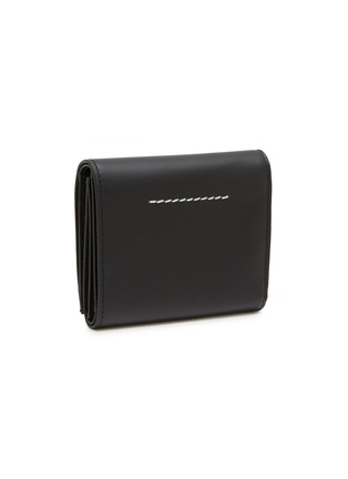 模特儿示范图 - 点击放大 - MM6 MAISON MARGIELA - Numeric Logo Embossed Leather Trifold Wallet
