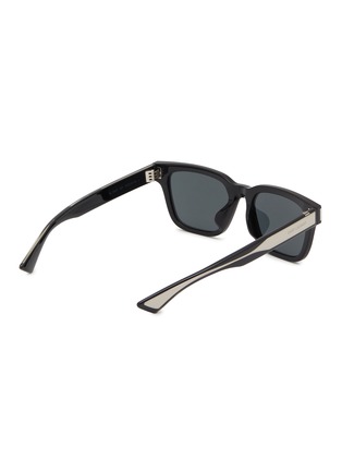 模特儿示范图 - 点击放大 - SAINT LAURENT - 方框太阳眼镜