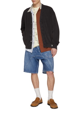 模特儿示范图 - 点击放大 - JW ANDERSON - Garment Dyed V-Neck Cotton Cardigan