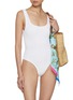 模特儿示范图 - 点击放大 - HUNZA G - Square Neck Swimsuit
