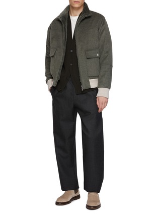 模特儿示范图 - 点击放大 - FABIO GAVAZZI - Sculpted Mink Cashmere Blend Bomber Jacket